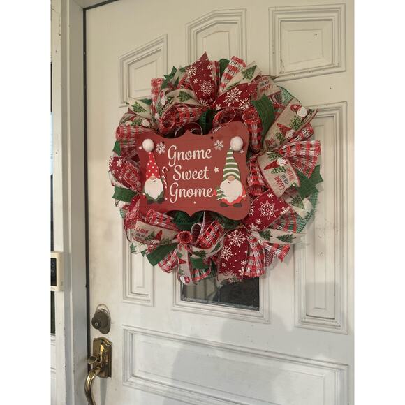 Gnome Sweet Gnome Christmas Wreath | Gnome Holiday Decor Winter Gnome Wreath xxx - Picture 5 of 6